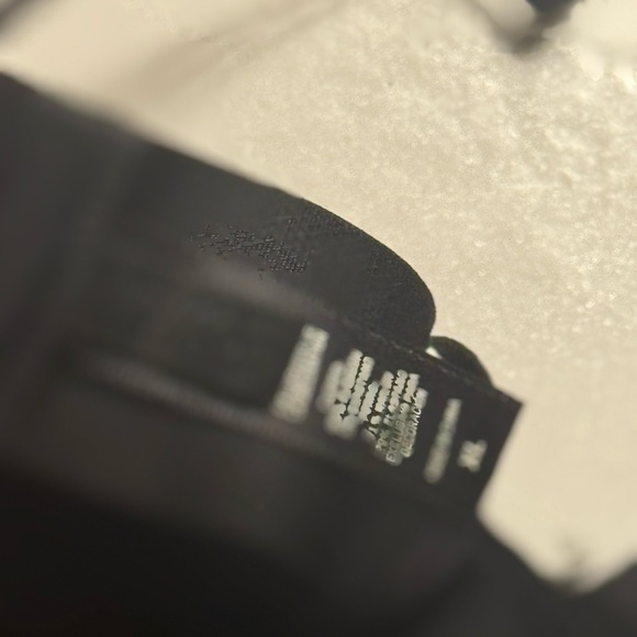 SKIMS Black Bralette - Picture 10 of 11